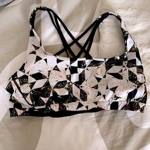 Sports bra splatter design